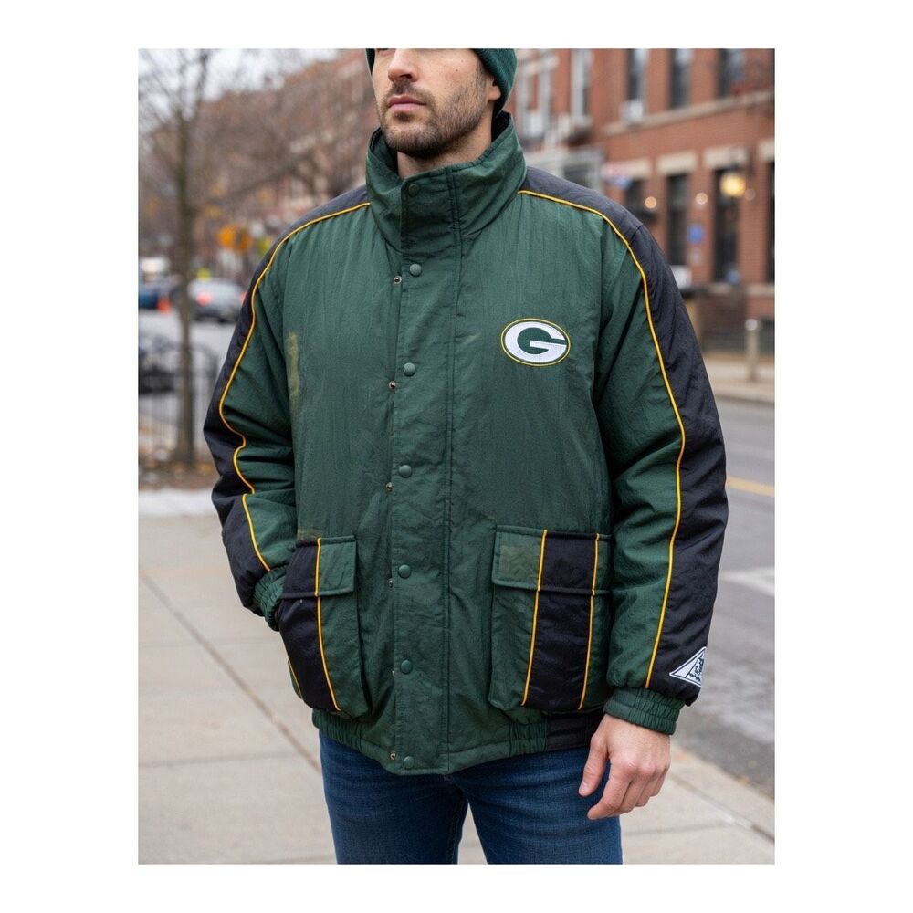 NFL Green Bay Packers Heavyweight Full Zip Snap Hooded Insulated Jacket Large